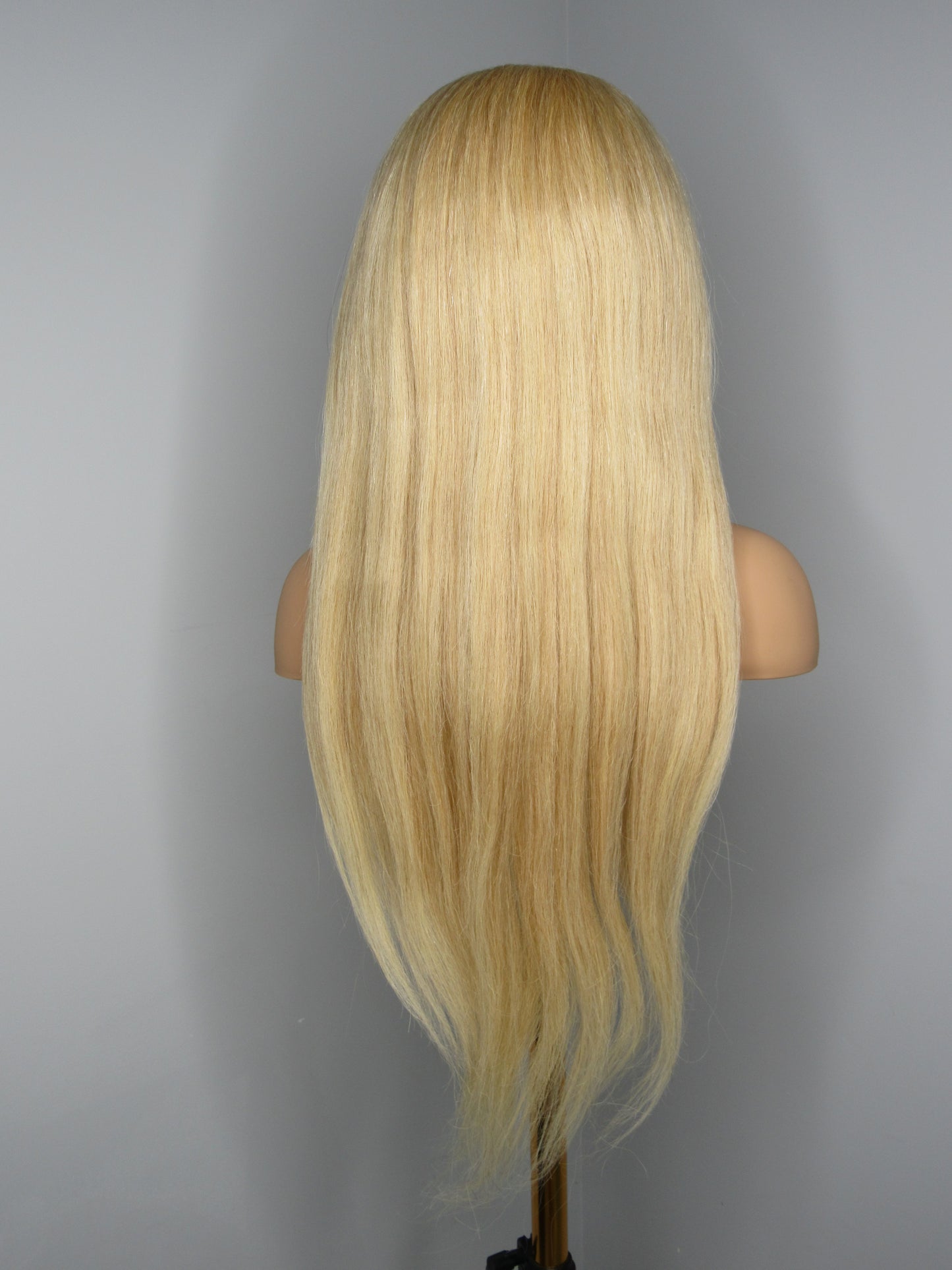 MANIQUI RUBIA 29"
