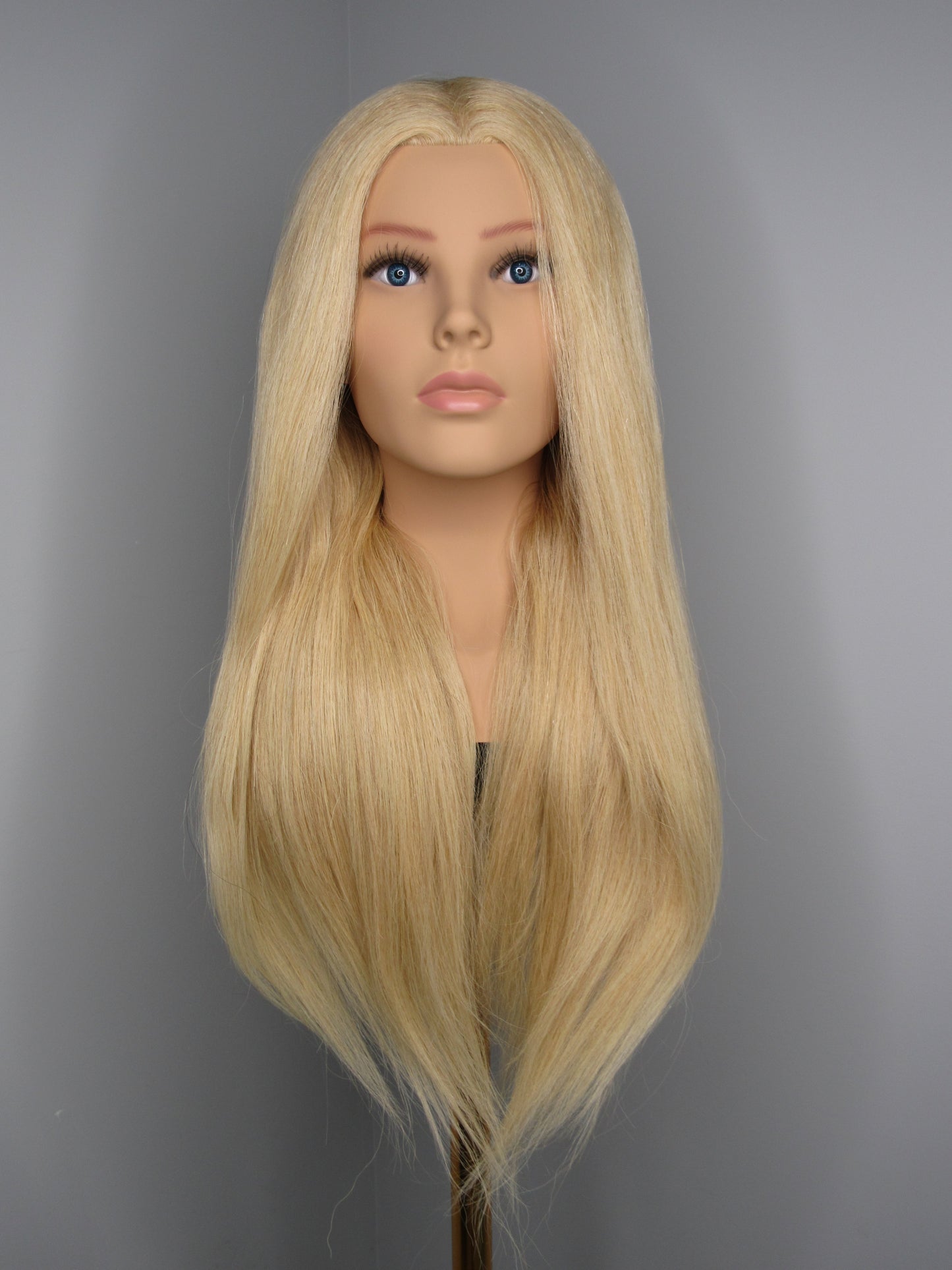 MANIQUI RUBIA