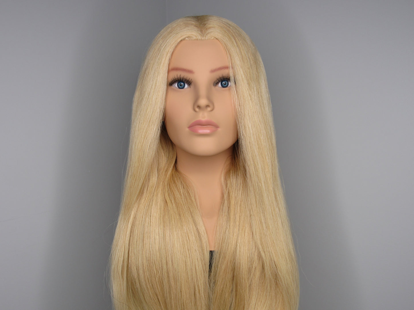 MANIQUI RUBIA